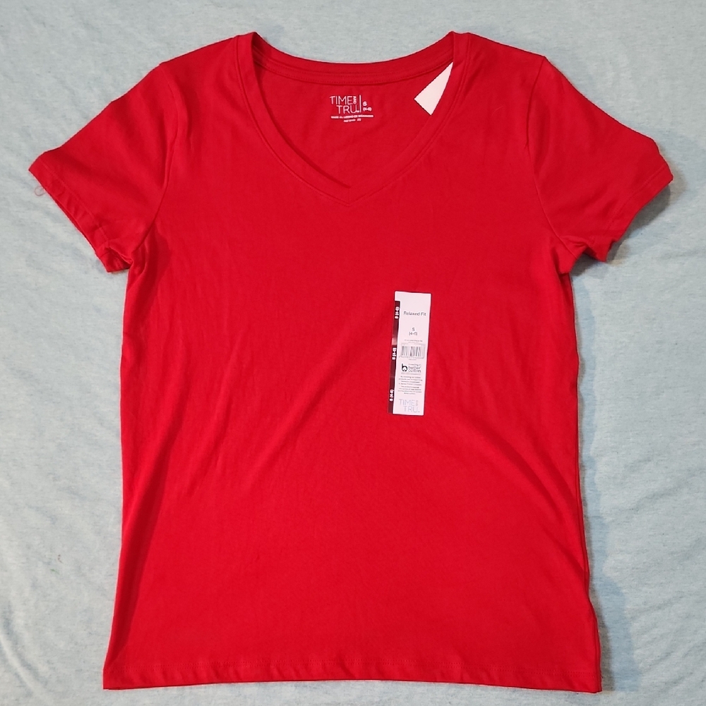 Time and Tru Women's Bright Red Short Sleeve Tee